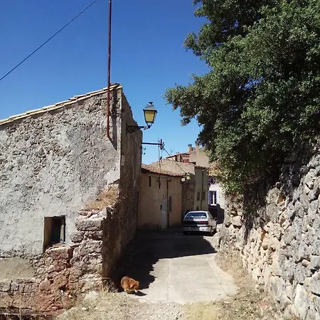 Cal Estevet Arboli